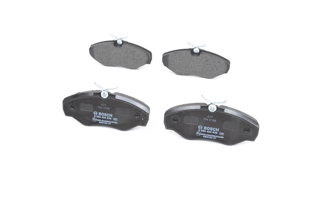 Тормозные колодки дисковые, комплект Bosch 0 986 424 636
