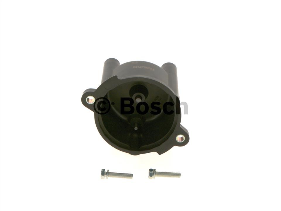 Купити Bosch 1 987 233 128 за низькою ціною в Україні!