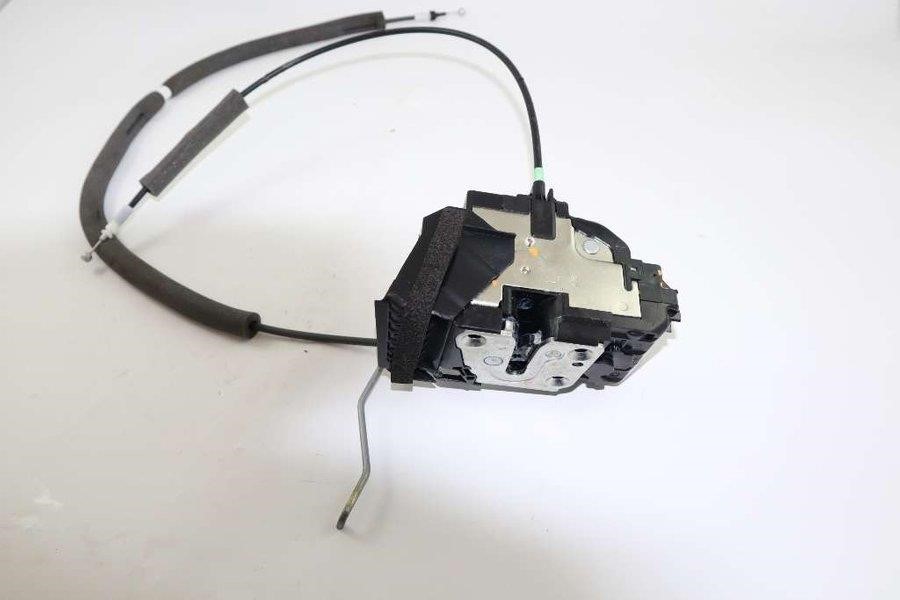 80501BA60C Nissan Замок двери передней левой