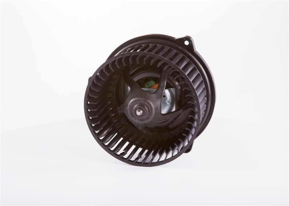 Електродвигун вентиляції салону Bosch F 006 B10 413