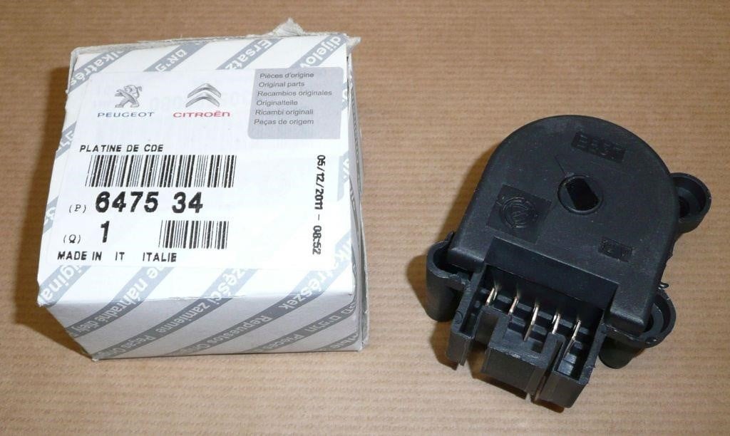 Переключатель Citroen/Peugeot 6475 34