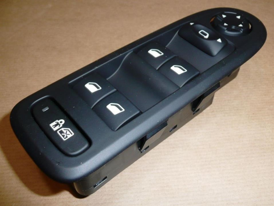 Citroen/Peugeot Блок кнопок стеклоподъемников – цена 3381 UAH