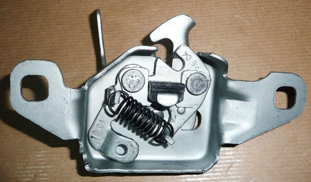Замок капота Renault 60 01 547 332