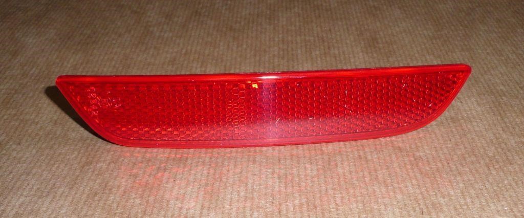 Отражатель света Renault 26 56 057 89R
