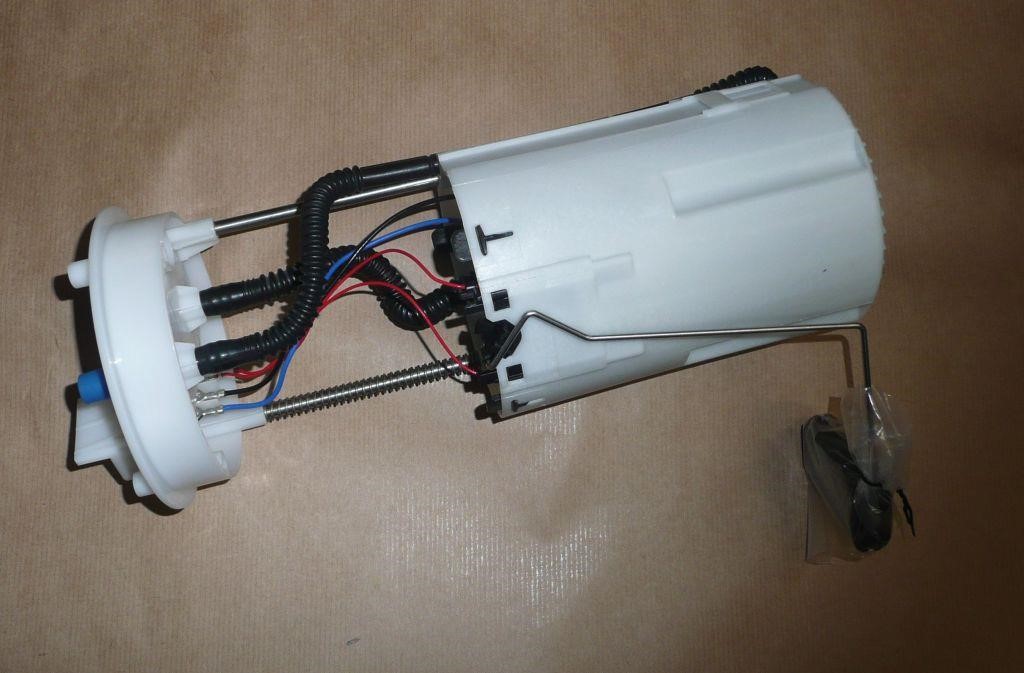Насос паливний Airtex E10423M