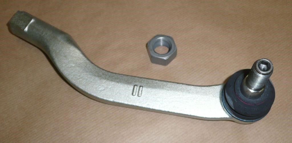 Наконечник рулевой тяги левый Renault 48 52 067 30R