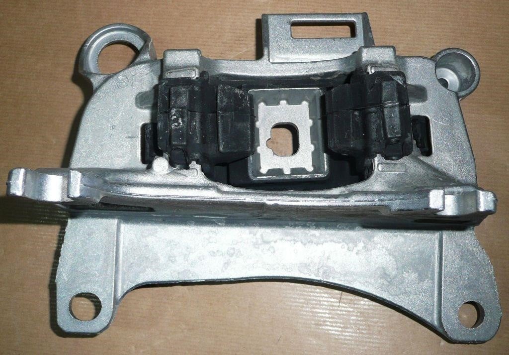 Подушка двигателя левая Renault 11 22 051 36R
