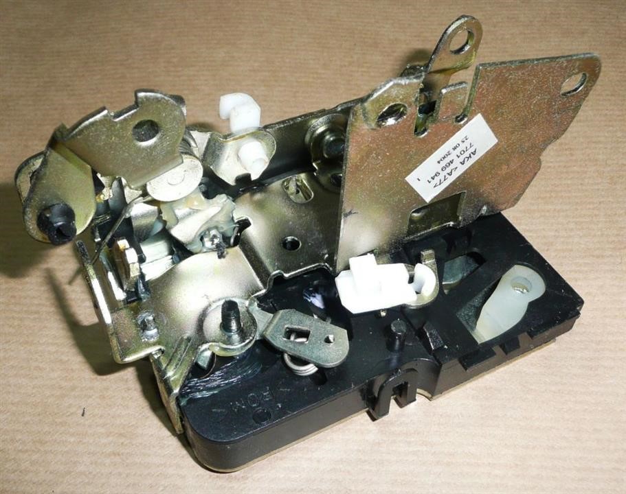 Автозапчастина Renault 77 01 469 941