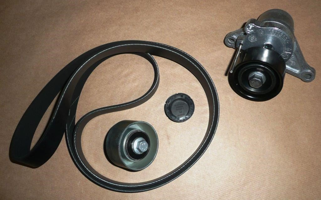Поліклиновий ремінь, комплект Renault 77 01 478 498