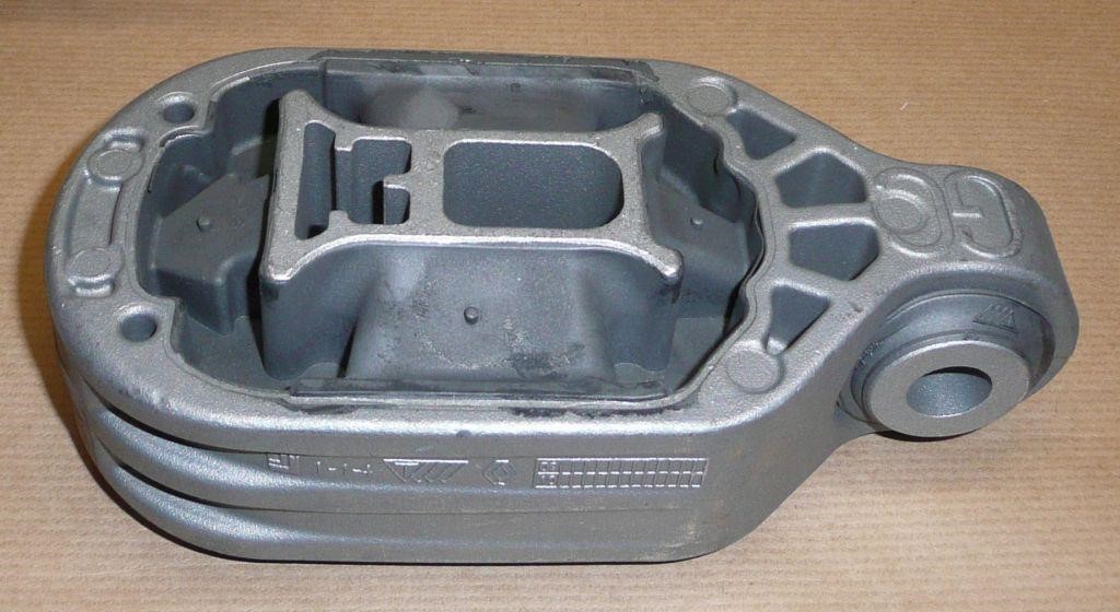 Подушка двигателя Renault 11 23 800 05R