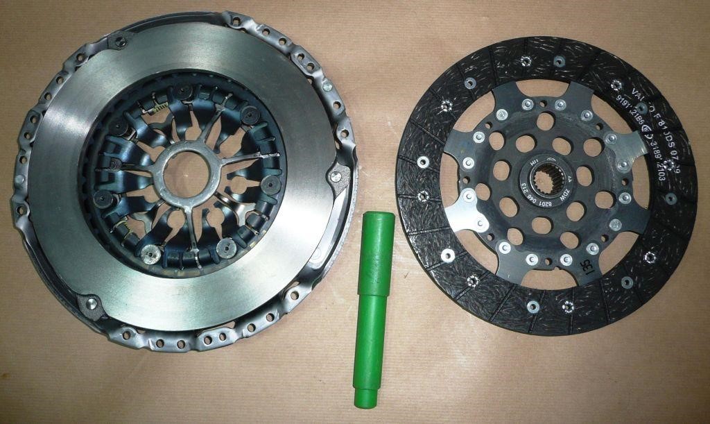 Комплект сцепления Renault 30 20 579 08R