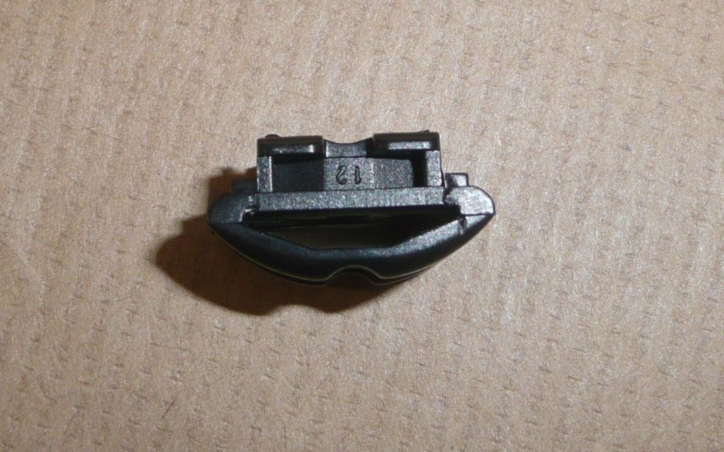 Клипса Citroen/Peugeot 8220 EF