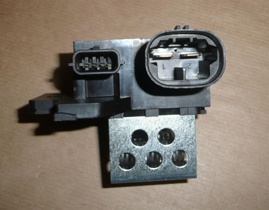 Купить Renault 25 55 037 92R по низкой цене в Украине!