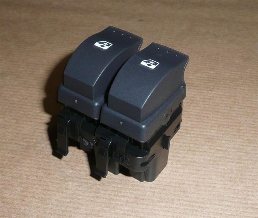 Купить Renault 8200476806 – отличная цена на EXIST.UA!