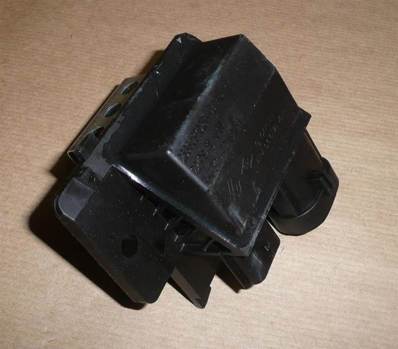 Элемент электронагревательный Renault 25 55 037 92R