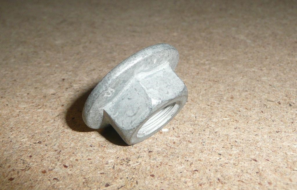 Гайка Citroen/Peugeot 96 757 844 80