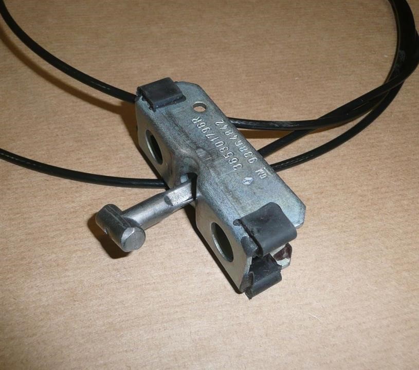 Купити Renault 36 53 096 36R за низькою ціною в Україні!