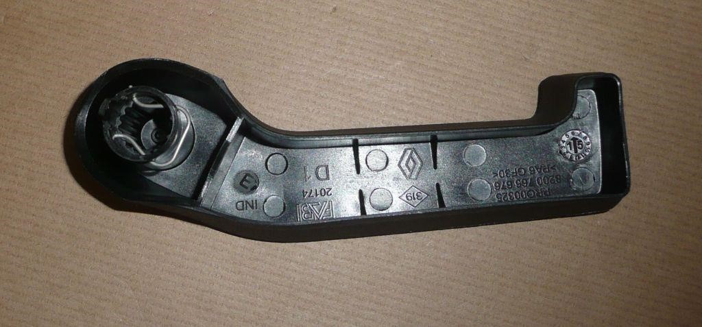 Ручка багажника Renault 82 00 766 676