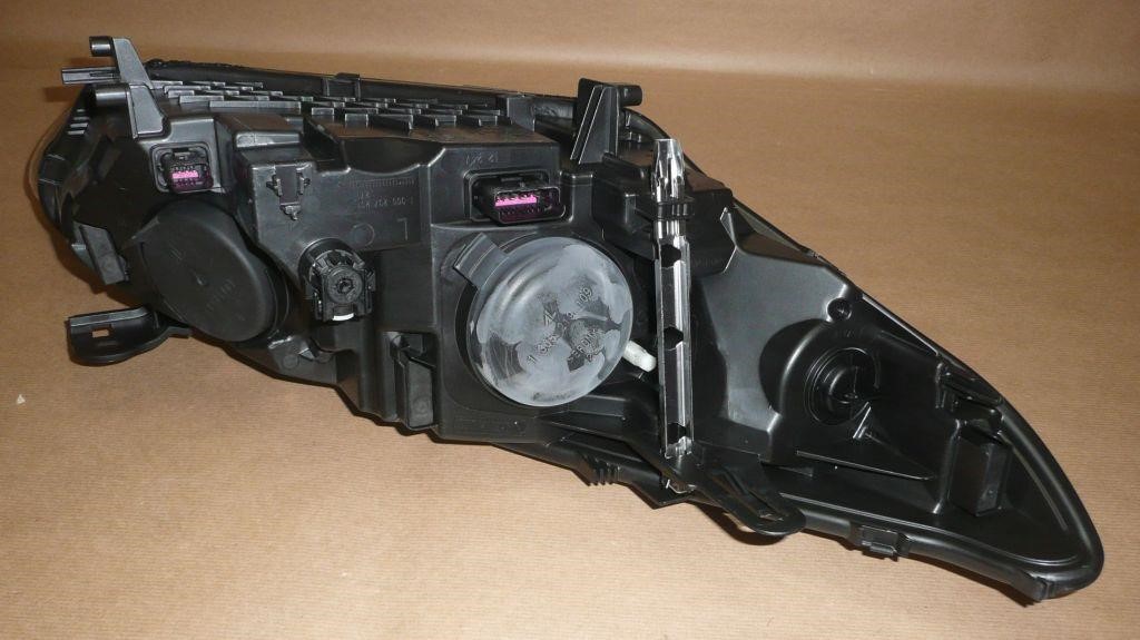 Фара основная Renault 26 06 027 22R