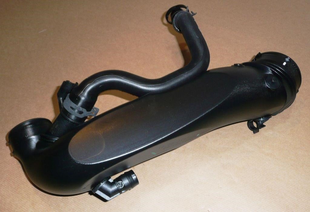 Патрубок турбины Citroen/Peugeot 98 119 099 80