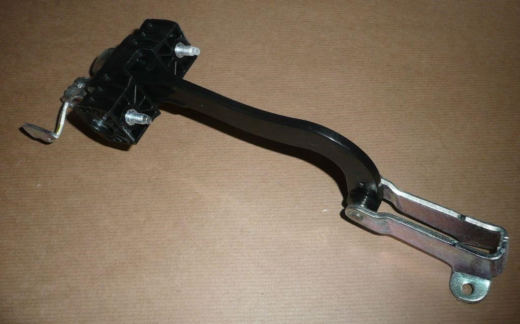 Ограничитель девери задней Citroen/Peugeot 16 133 537 80