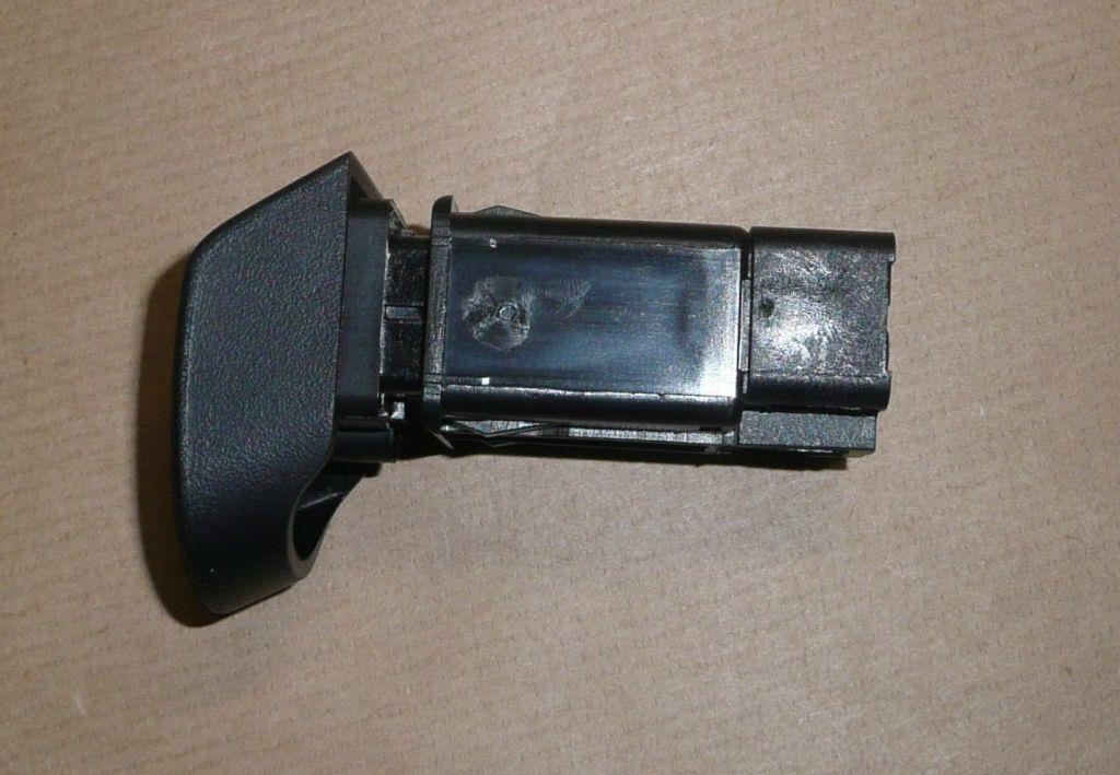 Выключатель Renault 25 29 002 66R