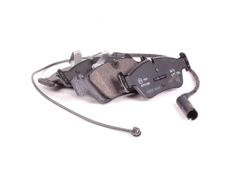 34112157616 BMW Тормозные колодки дисковые передние, комплект