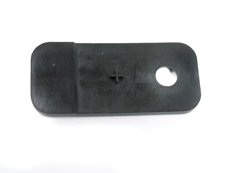 51718163884 BMW Кронштейн осушувача