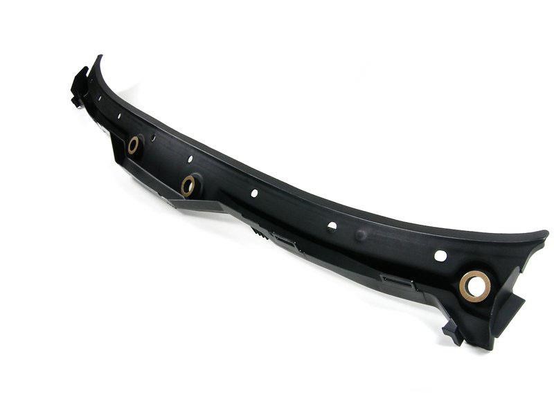 51718159292 BMW Водоотводящий кожух лобового стекла
