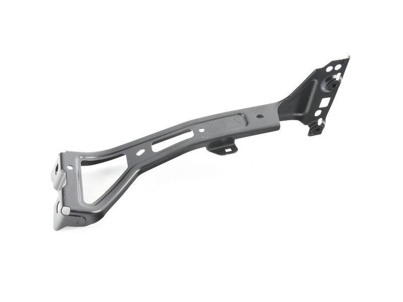 8W0821135C VAG Кронштейн крыла