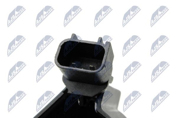 Катушка зажигания NTY ECZ-FR-010
