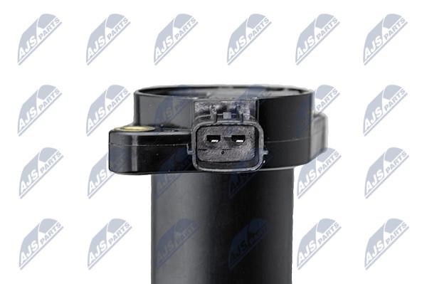 Катушка зажигания NTY ECZ-LR-010