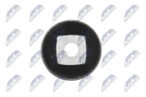 Сайлентблок рычага подвески NTY ZTT-LR-004A