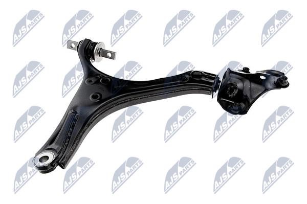 Рычаг подвески передний нижний правый NTY ZWD-HD-076