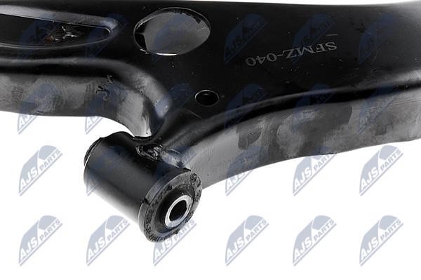 Рычаг подвески передний нижний левый NTY ZWD-MZ-040