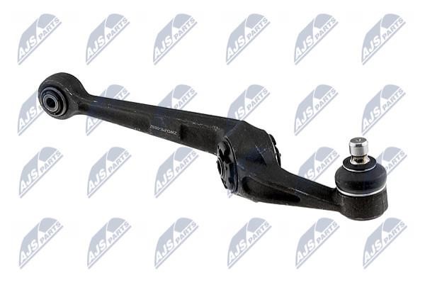 Рычаг подвески передний правый NTY ZWD-PE-003