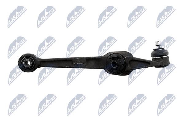 Рычаг подвески передний правый NTY ZWD-PE-003