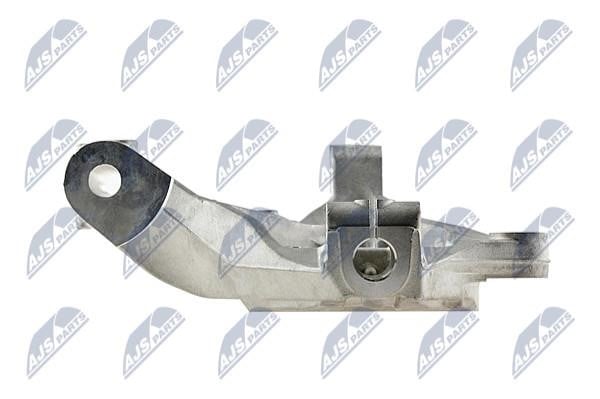Кулак поворотний лівий NTY ZZP-PL-016