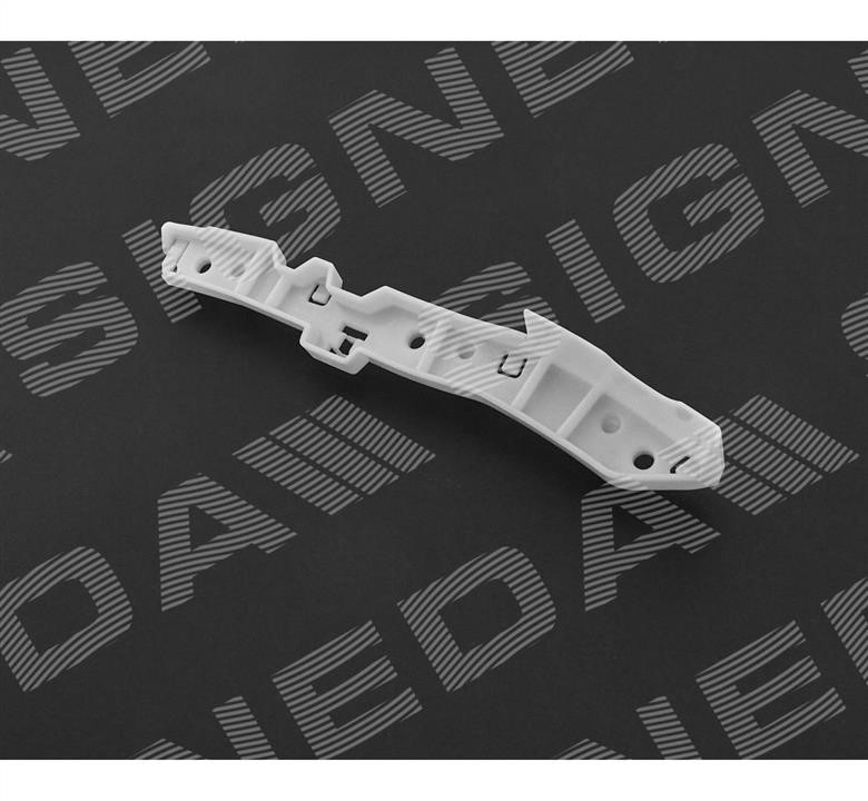 PCT43028AR Signeda Кронштейн бамперу переднього