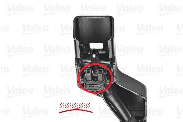 Комплект щеток стеклоочистителя бескаркасных 650/480 Valeo 572308