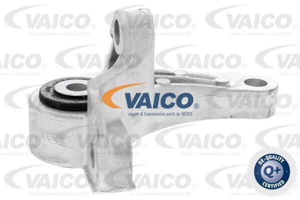 Vaico V950386 Кронштейн подушки двигуна V950386: Купити в Україні - Добра ціна на EXIST.UA!