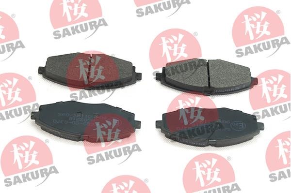 Sakura 600-00-8370 Гальмівні колодки, комплект 600008370: Купити в Україні - Добра ціна на EXIST.UA!