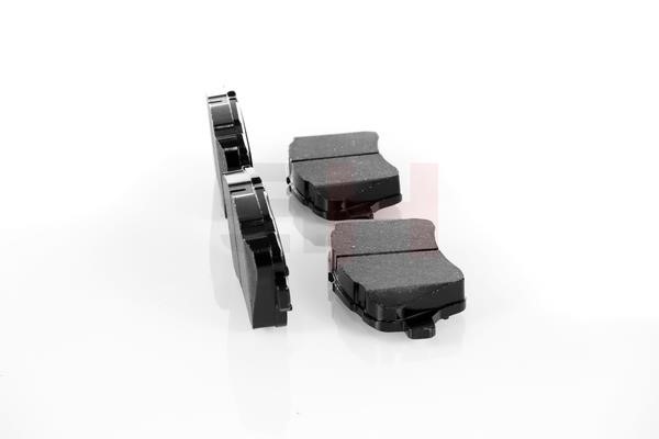 Тормозные колодки дисковые, комплект GH GH-411002