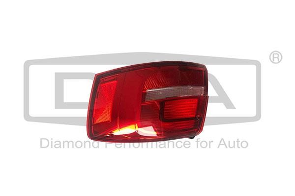 Задний фонарь Volkswagen Jetta (Фольксваген Джетта): 99451820302 Diamond/DPA Фонарь задний