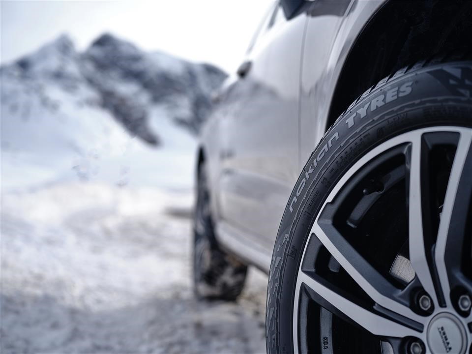 Nokian Шина Легкова Зимова Nokian SNOWPROOF 2 SUV 255&#x2F;50 R20 109V XL SILENTDRIVE – ціна