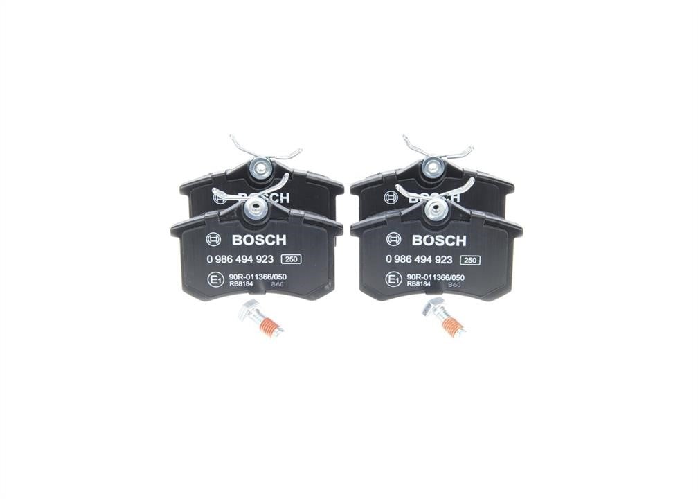 Bosch 0 986 494 923 Гальмівні колодки, комплект 0986494923: Купити в Україні - Добра ціна на EXIST.UA!