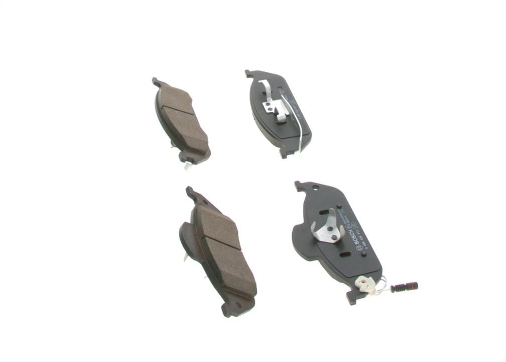 Тормозные колодки дисковые, комплект Bosch 0 986 424 611