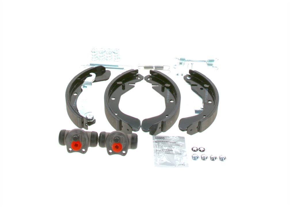 0204113664 Bosch Колодки тормозные барабанные, комплект