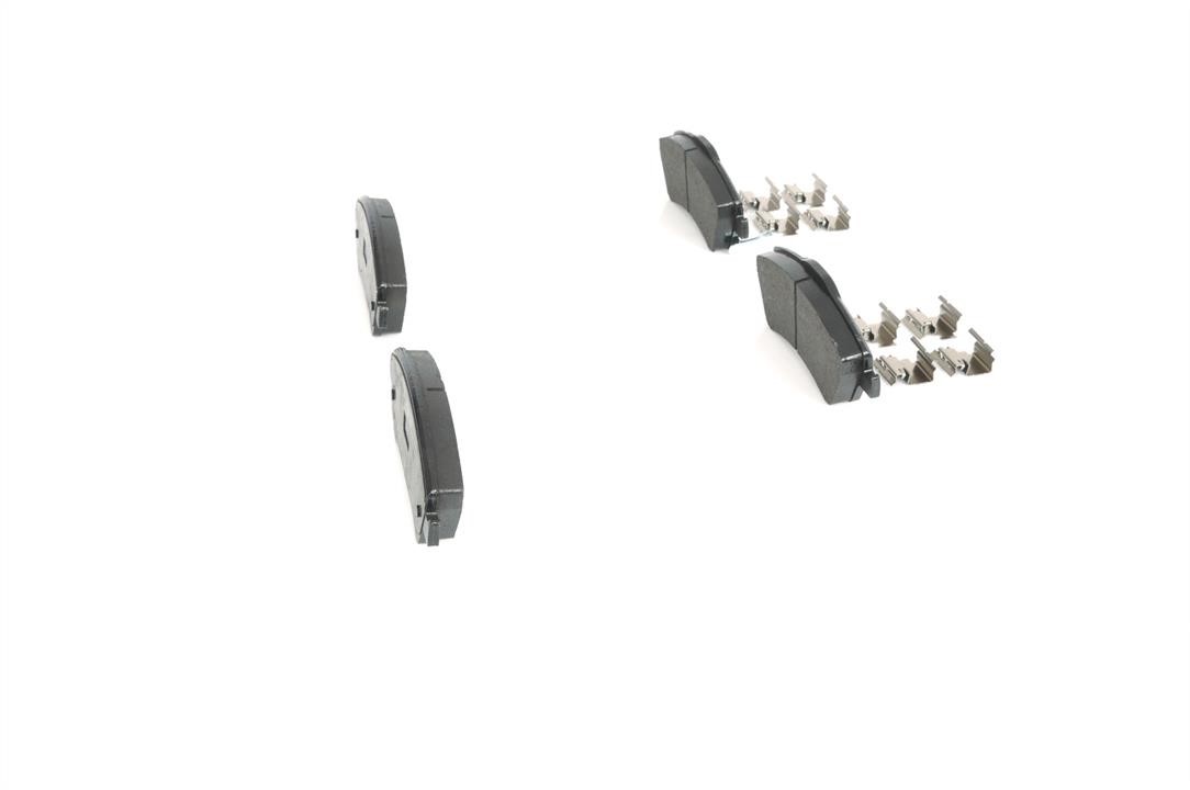 Тормозные колодки дисковые, комплект Bosch 0 986 494 932