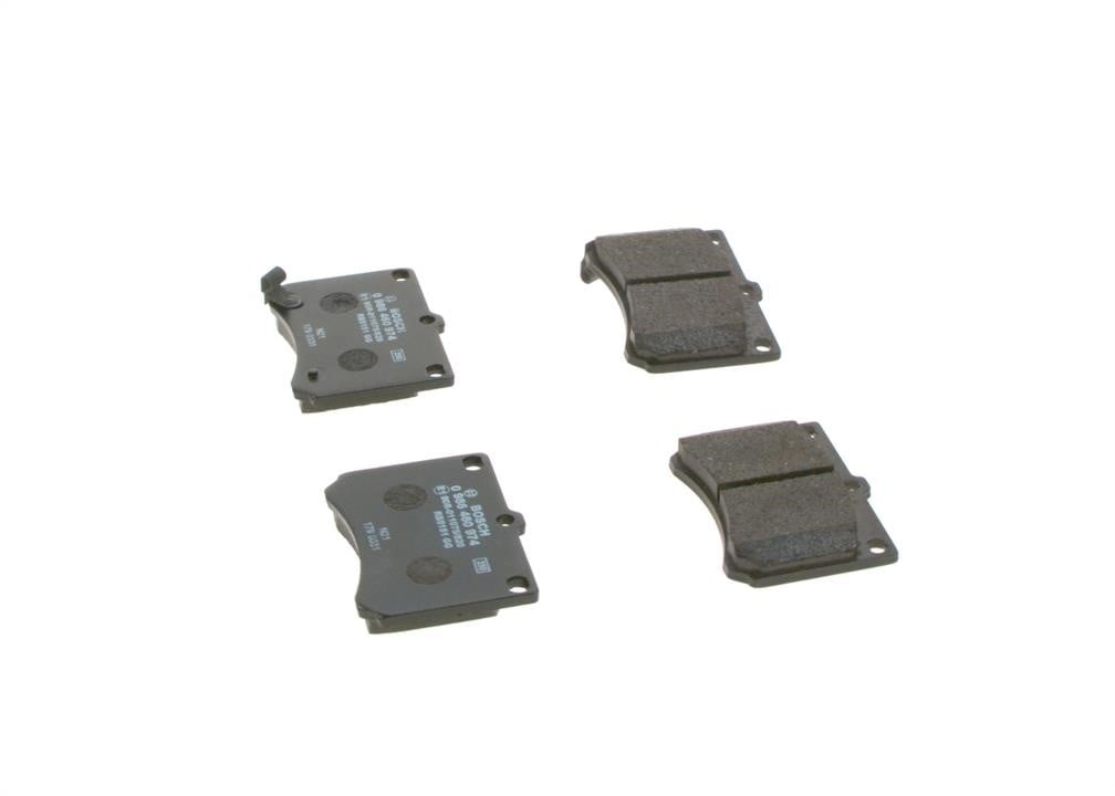 Тормозные колодки дисковые, комплект Bosch 0 986 460 974